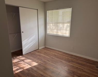 1240 Sw 73rd Avenue - Photo Thumbnail 22