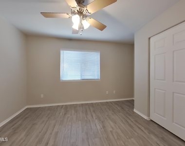 12626 N 20th Street - Photo Thumbnail 11