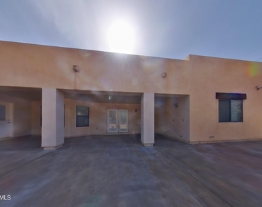 12626 N 20th Street - Photo Thumbnail 15