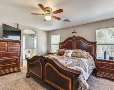 12814 W La Reata Avenue - Photo Thumbnail 16
