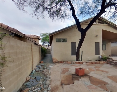 40139 N Patriot Way - Photo Thumbnail 16