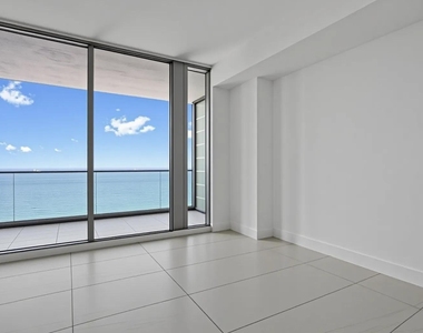 153 N Seabreeze Boulevard - Photo Thumbnail 25