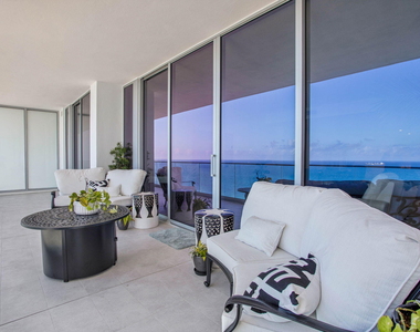 153 N Seabreeze Boulevard - Photo Thumbnail 4