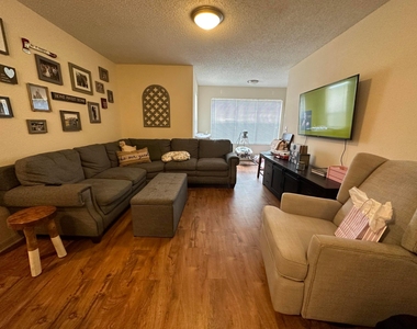 12980 Vista Isles Drive - Photo Thumbnail 8