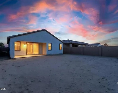 8344 N 170th Lane - Photo Thumbnail 20