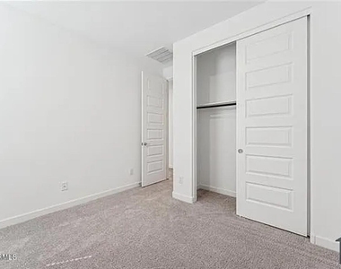 8344 N 170th Lane - Photo Thumbnail 13