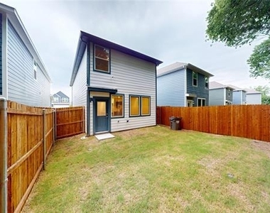 7014 Vining Drive - Photo Thumbnail 19