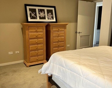 7157 E Rancho Vista Drive - Photo Thumbnail 6