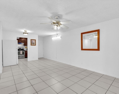620 Nw 13th Street - Photo Thumbnail 6