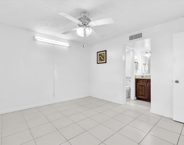 620 Nw 13th Street - Photo Thumbnail 25