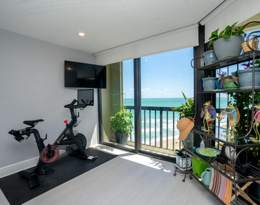 9500 S Ocean Drive - Photo Thumbnail 4