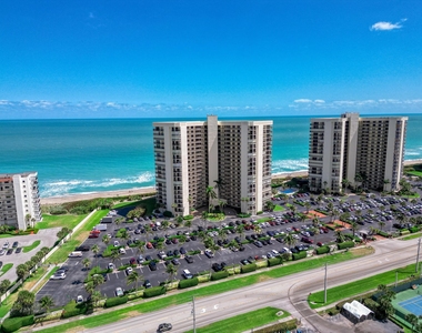 9500 S Ocean Drive - Photo Thumbnail 27