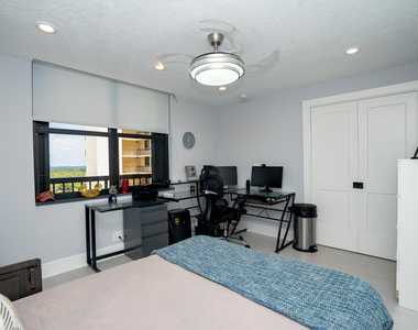 9500 S Ocean Drive - Photo Thumbnail 24