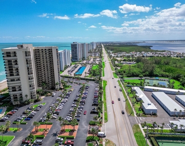 9500 S Ocean Drive - Photo Thumbnail 28