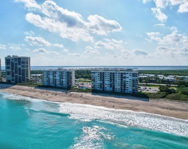 9400 S Ocean Drive - Photo Thumbnail 3