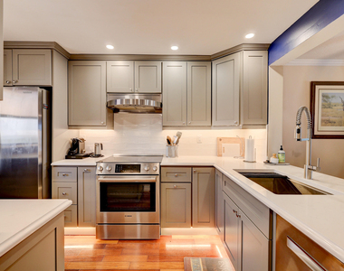 9400 S Ocean Drive - Photo Thumbnail 7