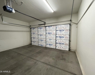2227 W Jasper Butte Drive - Photo Thumbnail 17