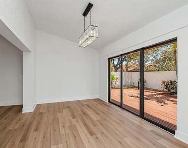 21440 Campo Allegro Drive - Photo Thumbnail 29