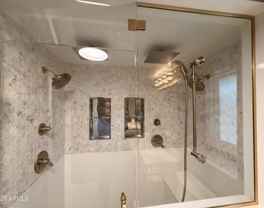 13139 W Seville Drive - Photo Thumbnail 21
