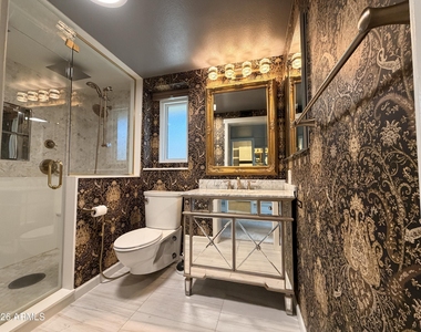13139 W Seville Drive - Photo Thumbnail 20