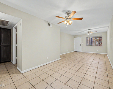 3301 E Earll Drive - Photo Thumbnail 1