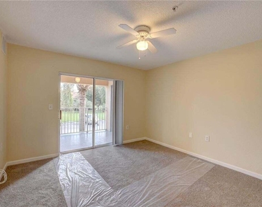 231 Sw Palm Drive - Photo Thumbnail 11
