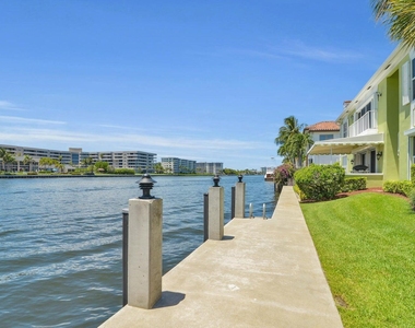 1704 Del Haven Drive - Photo Thumbnail 3