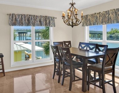 1704 Del Haven Drive - Photo Thumbnail 24