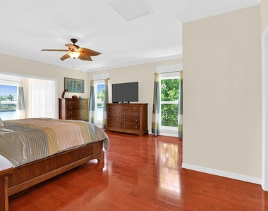 1704 Del Haven Drive - Photo Thumbnail 31