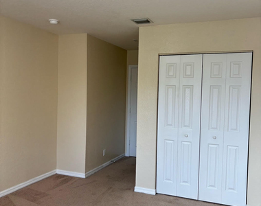 5330 Se Mitchell Lane - Photo Thumbnail 12
