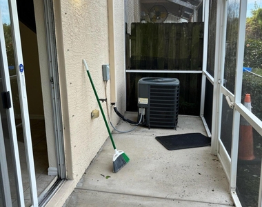5330 Se Mitchell Lane - Photo Thumbnail 11