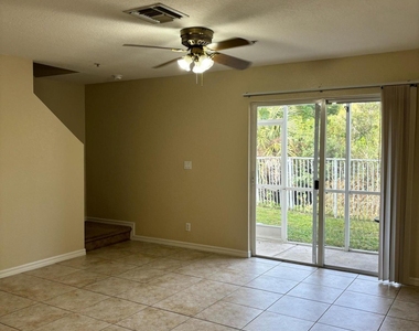 5330 Se Mitchell Lane - Photo Thumbnail 8