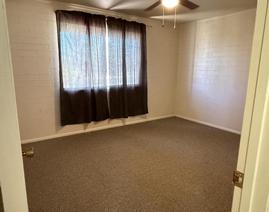 12235 N Cherry Hills Drive - Photo Thumbnail 16
