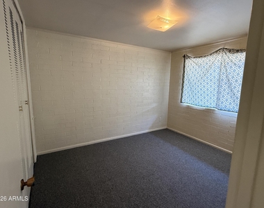 12235 N Cherry Hills Drive - Photo Thumbnail 17