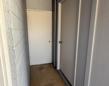 12235 N Cherry Hills Drive - Photo Thumbnail 8