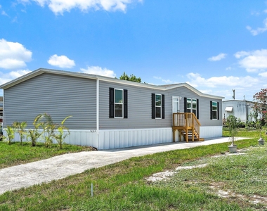 7480 Se Eagle Avenue - Photo Thumbnail 19