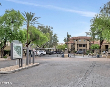 4925 E Desert Cove Avenue - Photo Thumbnail 1