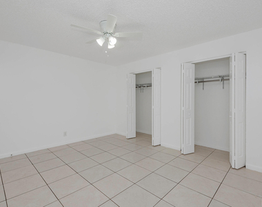 8830 W Sample Road - Photo Thumbnail 11