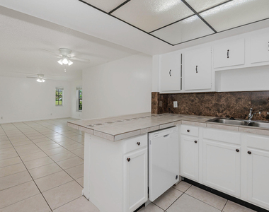8830 W Sample Road - Photo Thumbnail 1