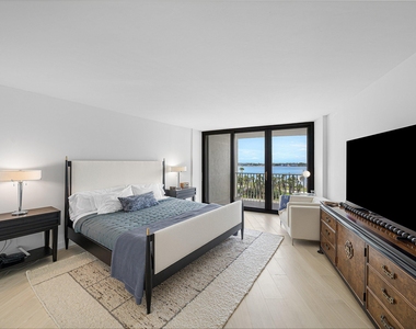 3360 S Ocean Boulevard - Photo Thumbnail 10