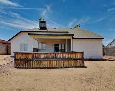 1102 E Utopia Road - Photo Thumbnail 15