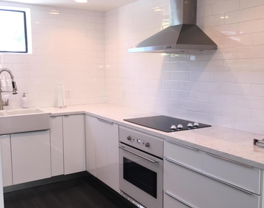 7150 E 5th Avenue - Photo Thumbnail 6