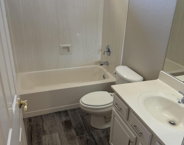 3561 E Fairview Street - Photo Thumbnail 19