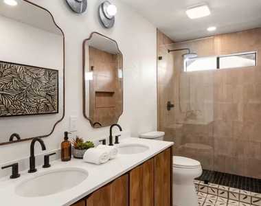 15035 N 49th Way - Photo Thumbnail 22