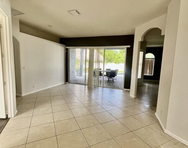 3849 Sw Mckim Street - Photo Thumbnail 8