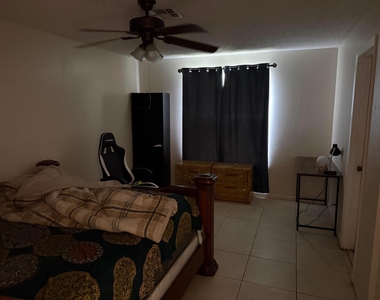 7824 Pembroke Road - Photo Thumbnail 5