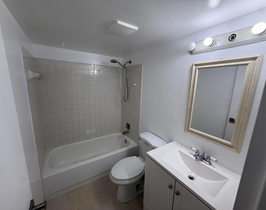 5981 Washington Street - Photo Thumbnail 8