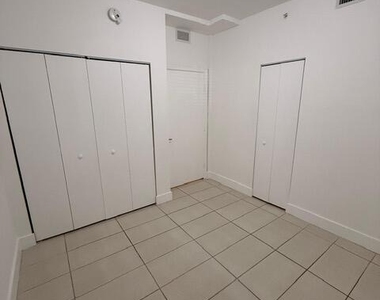 750 Sw 2nd Street - Photo Thumbnail 9
