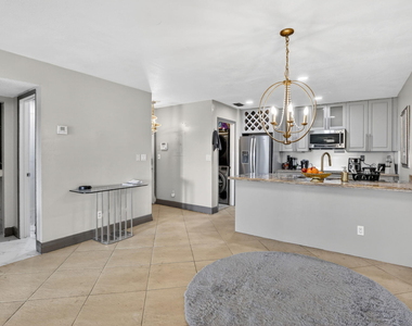 1250 Sw 113th Terrace - Photo Thumbnail 9