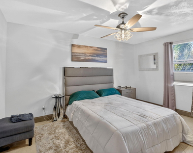 1250 Sw 113th Terrace - Photo Thumbnail 16
